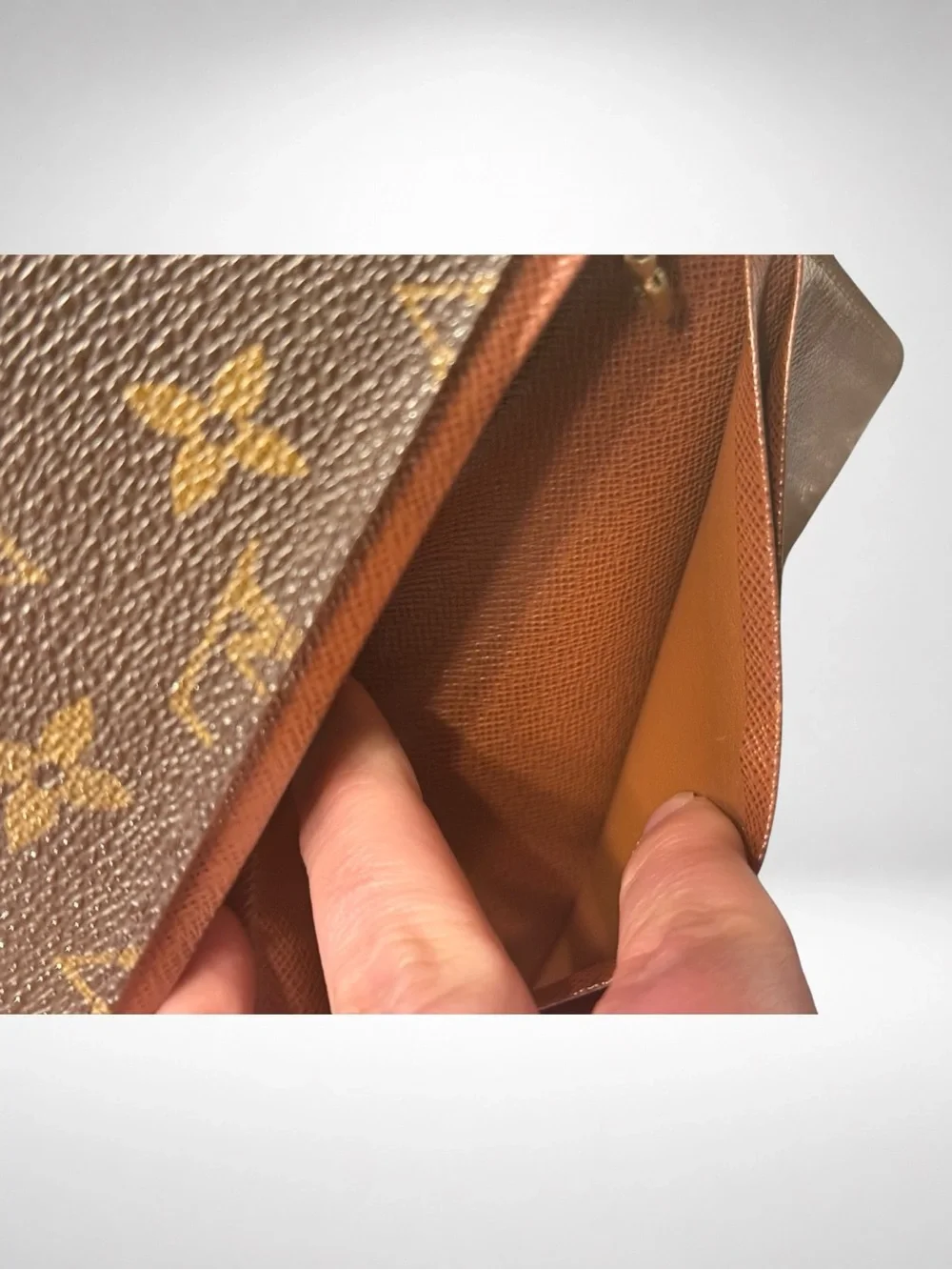 Louis Vuitton Authentic Vintage Porte Monnaie Tresor Bifold Wallet Monogram